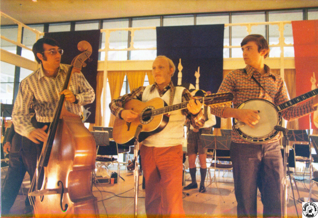 1973 10 12 26 Charlotte Oktoberfest.jpg